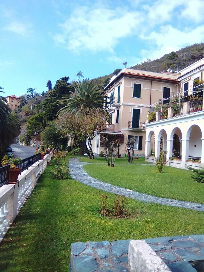 Lorenzo Apartment Levanto Exteriör bild