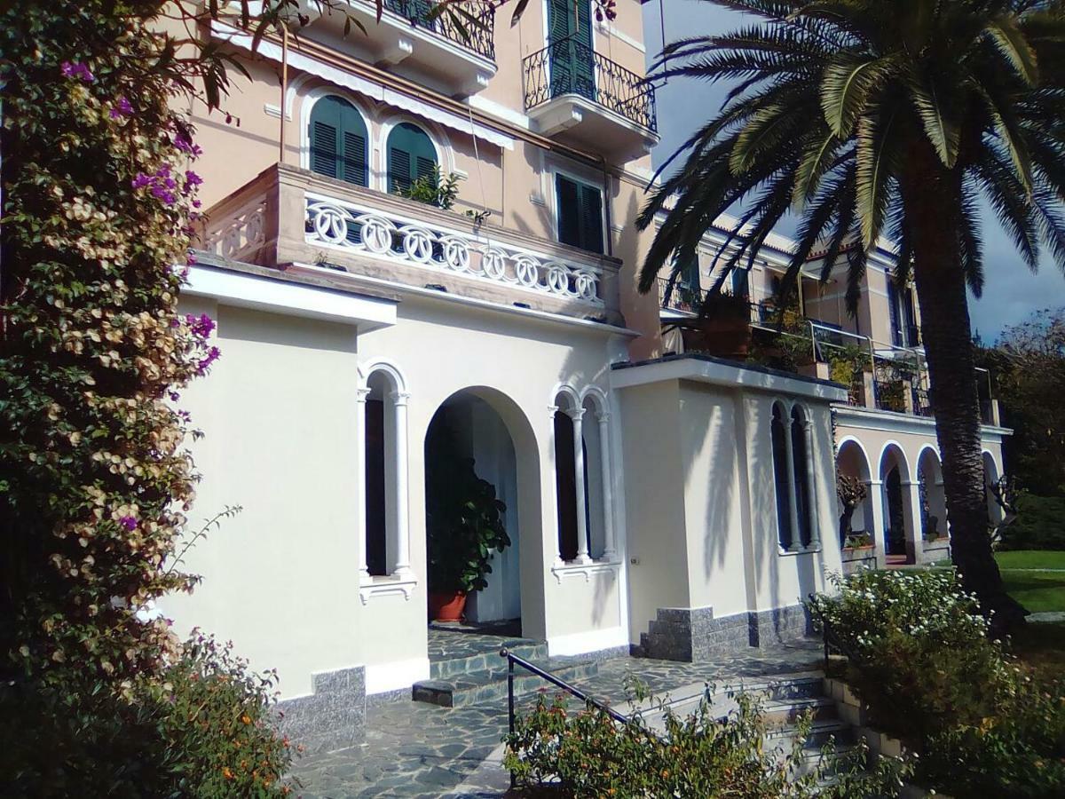 Lorenzo Apartment Levanto Exteriör bild